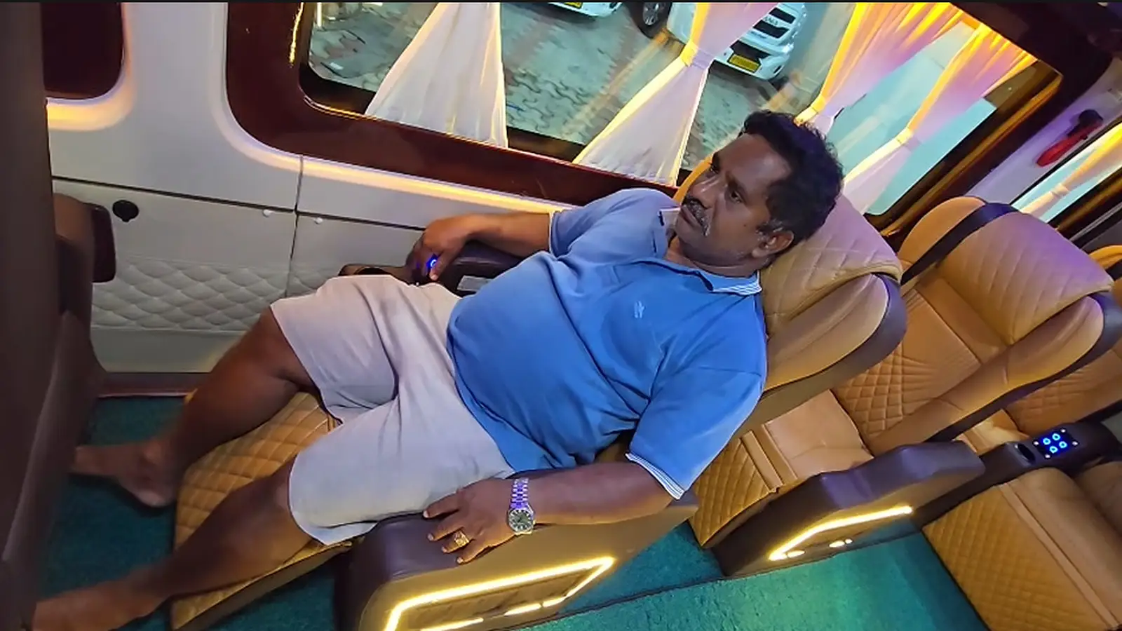 automatic chair in ven madurai tour operator in Madurai